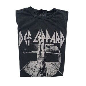 Def Leppard Only & Sons Tour t-shirt back dates band tee